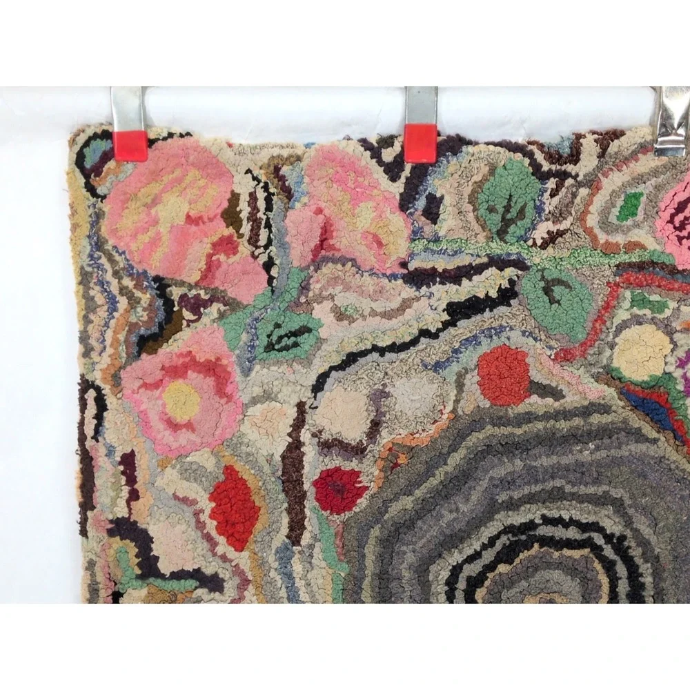 VTG Antique Hand Hooked Rug Wool Crazy Unique Folk Art Handmade Hit Or Miss
